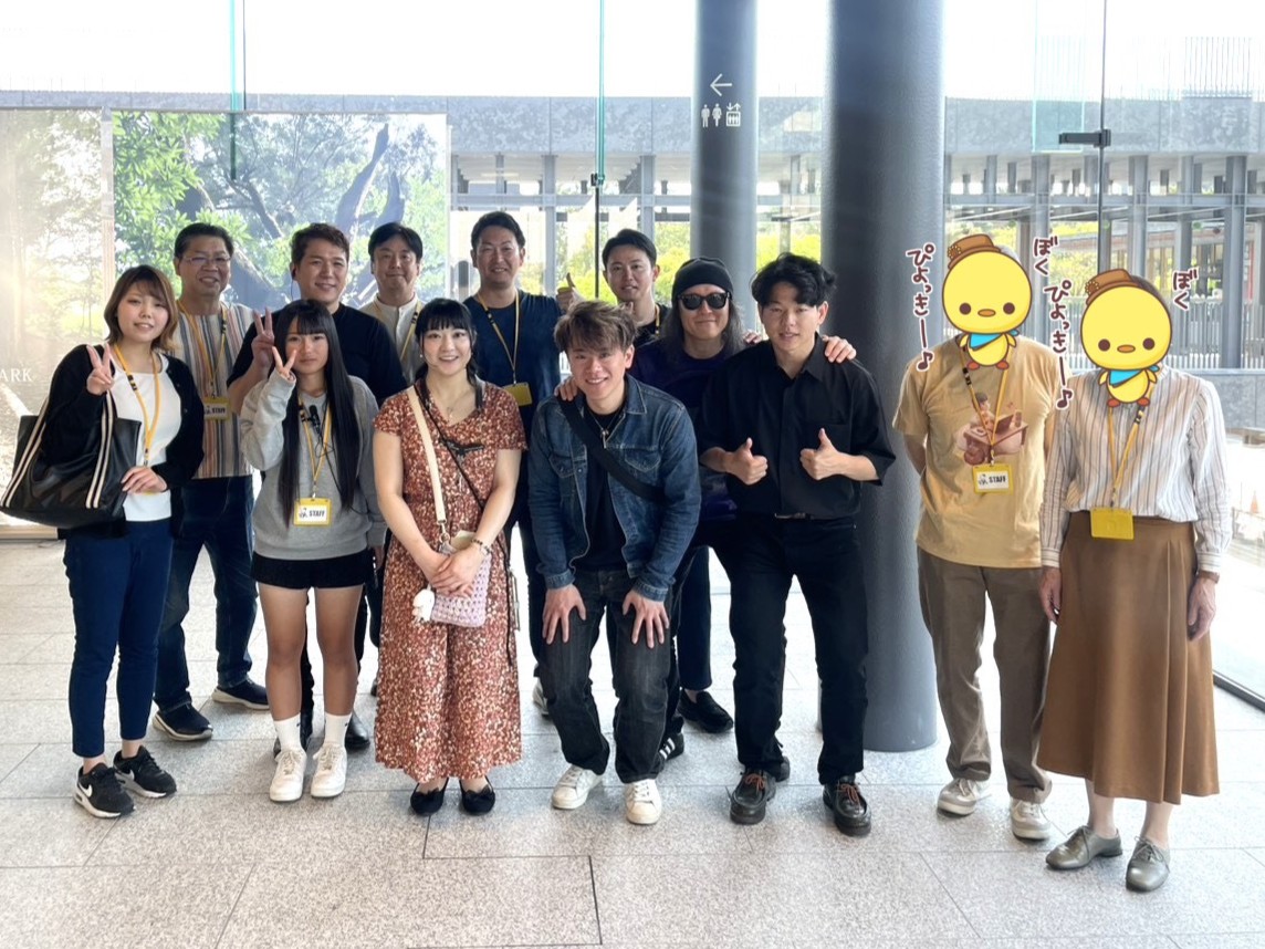 出演者・スタッフ集合写真